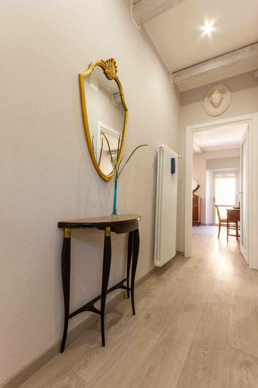 Suite Accademia - Smart Holiday Мантуя Экстерьер фото
